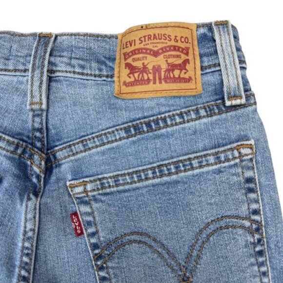 Levi's Wedgie Straight Vintage Inspired Jean In Night Sight Size 25 x 28 - Picture 7 of 8